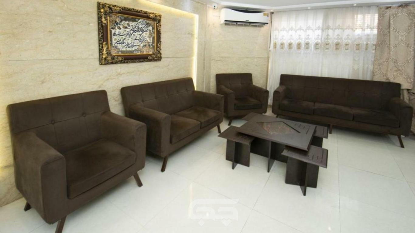 خانه مسافر مروارید شرق مشهد لابی 2